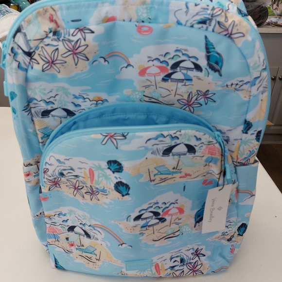 Beach Treasures LightenUp Essential Large Backpack Stay Cooler lunch bag NWT - Picture 6 of 7